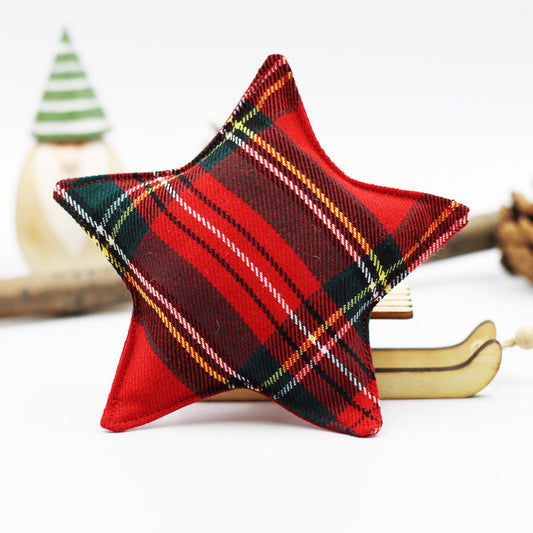 Jouet pour chat étoiles de noël garnies d'herbe à chat et/ou de valériane - Tissu tartan rouge - Fait-main - Made in France - Azure et Gaia