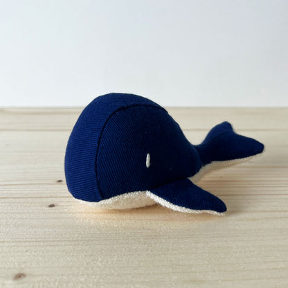 Petite baleine bleue cousue main pour chat coton - garnissage cataire valeriane - jouet mignon pour chat